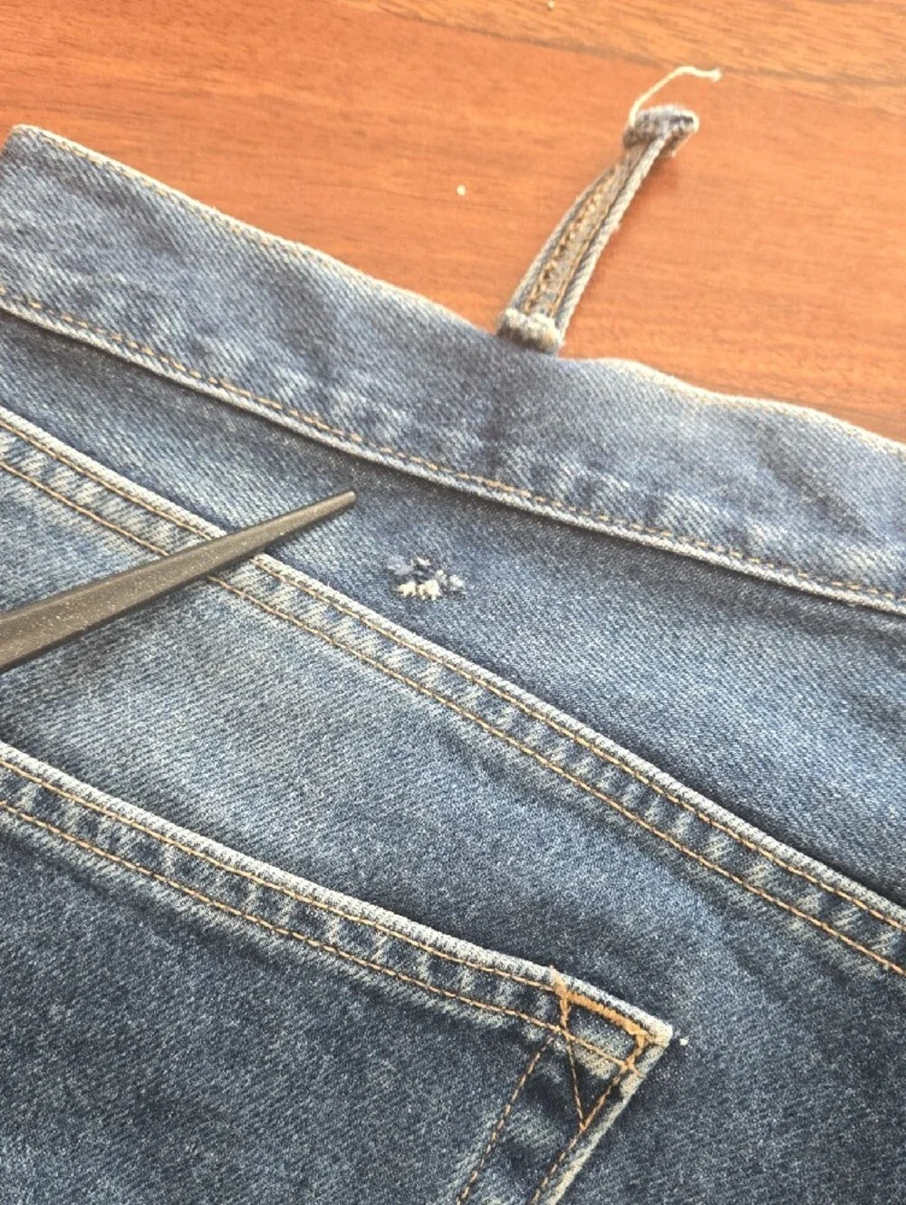 Levis relaxed fit
